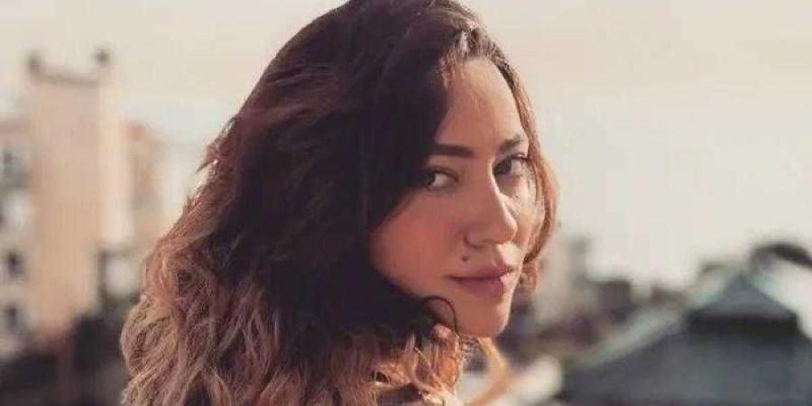 فنانة مصرية شهيرة تتعرض لشلل مؤقت بسبب حقن التخسيس - وكالة Mea News